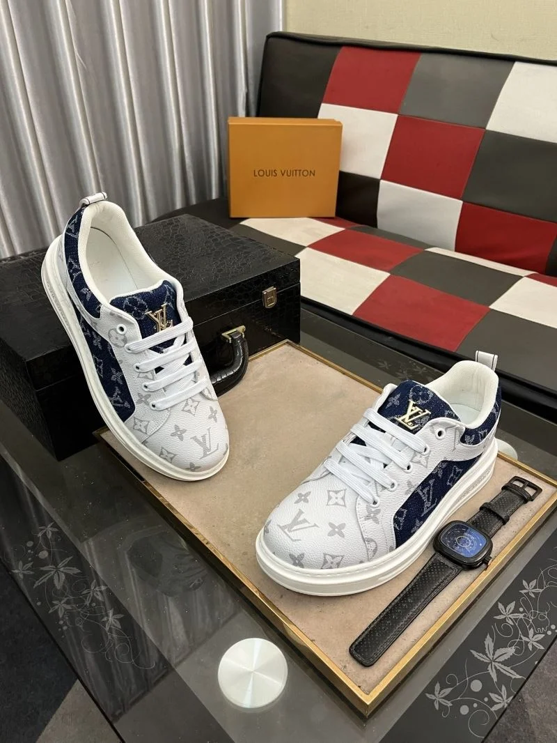 Louis Vuitton Low Shoes WaterResistant 32762