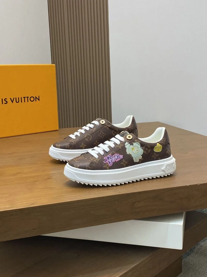 WeatherProof Louis Vuitton Low Shoes 32776