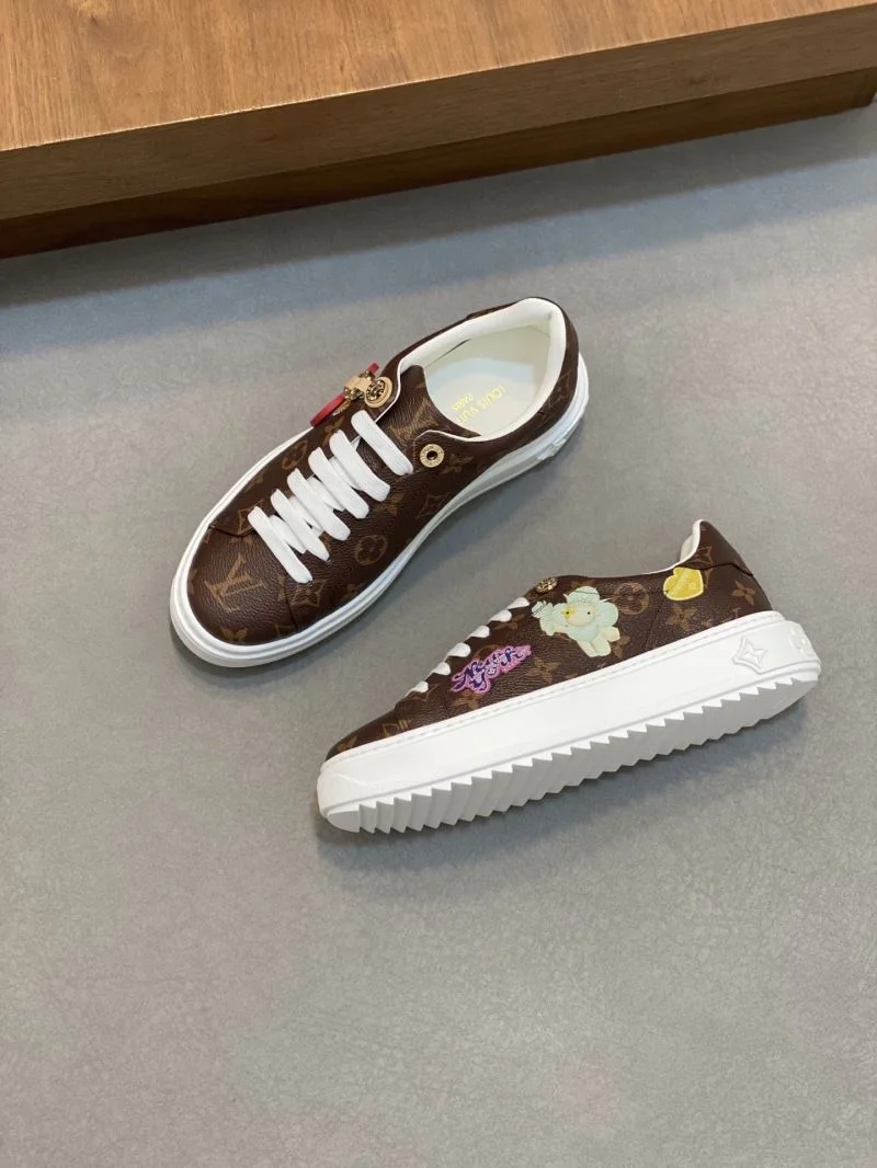 WeatherProof Louis Vuitton Low Shoes 32776