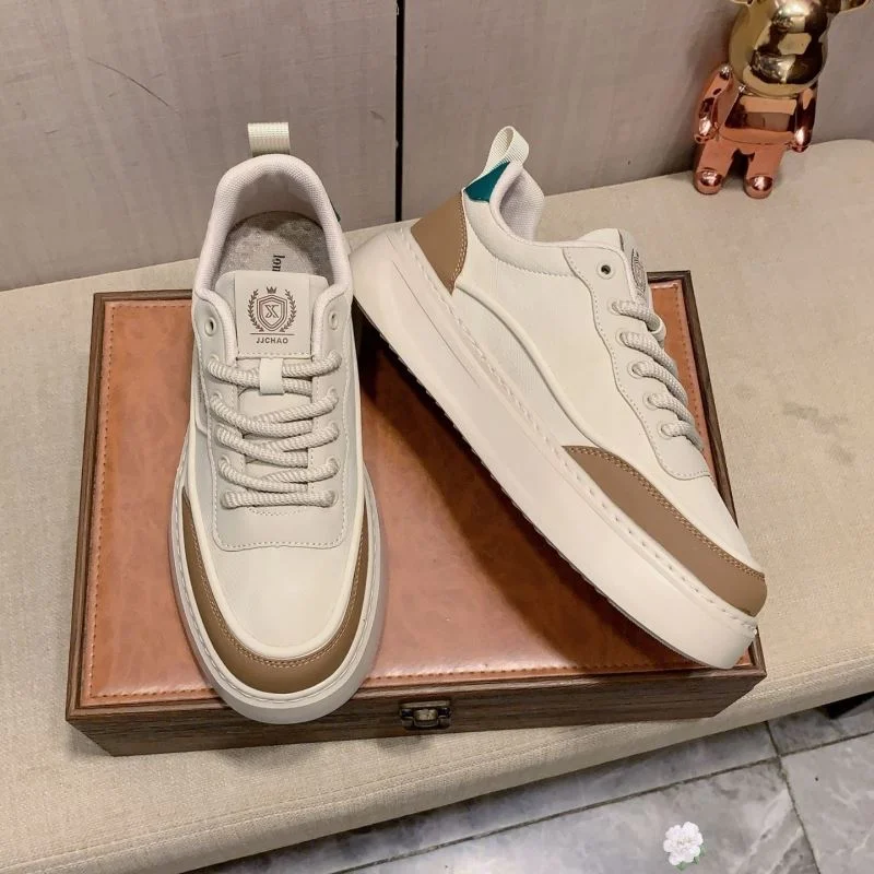 Louis Vuitton Low Shoes Timeless 32757