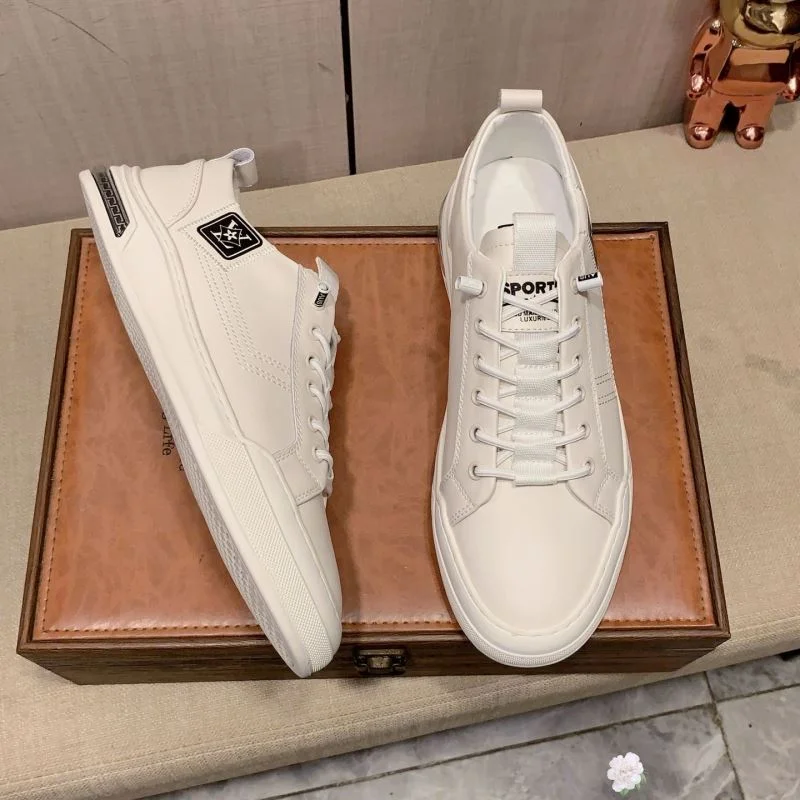 Cozy Louis Vuitton Low Shoes 32783