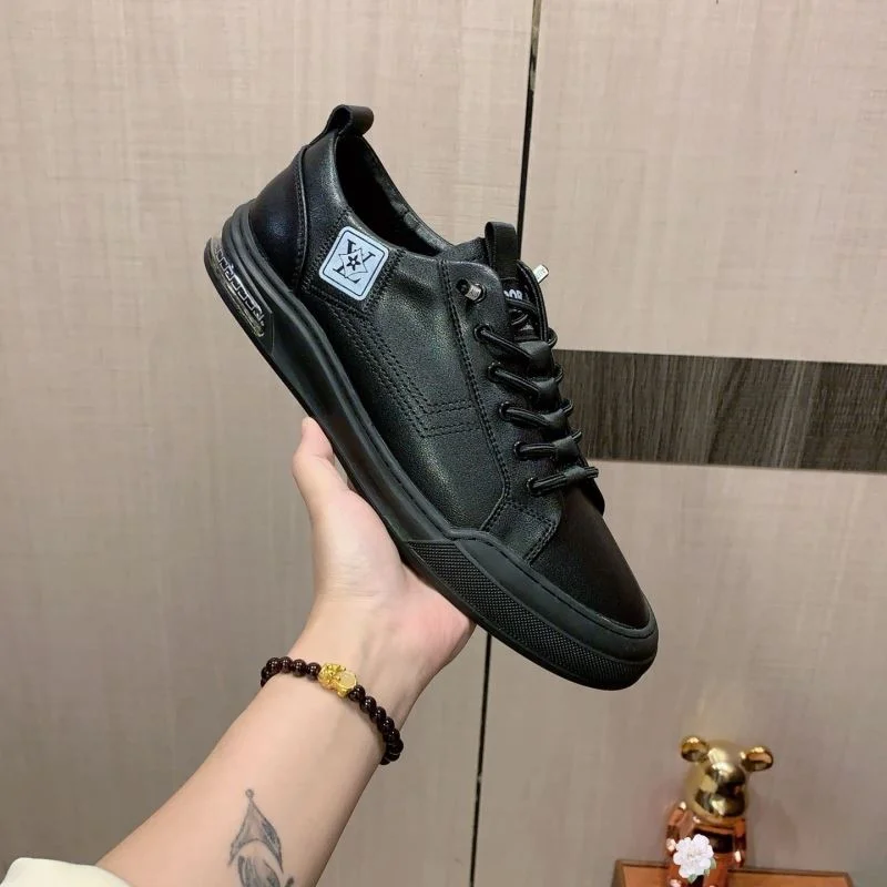 Louis Vuitton Low Shoes SunProtective 32763
