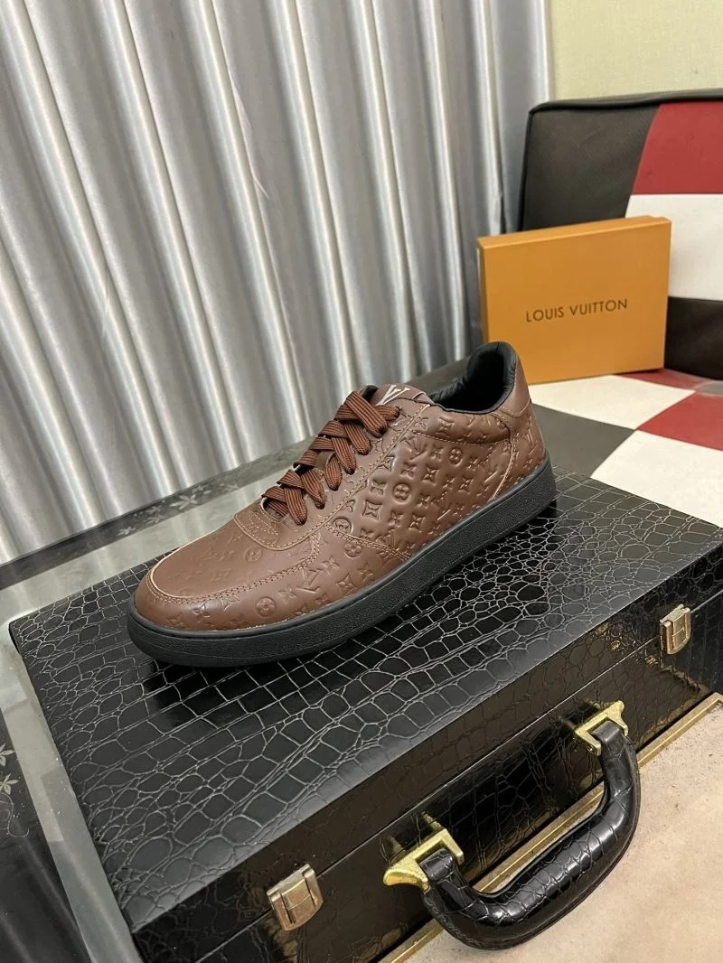 Louis Vuitton Low Shoes Effortless 32777