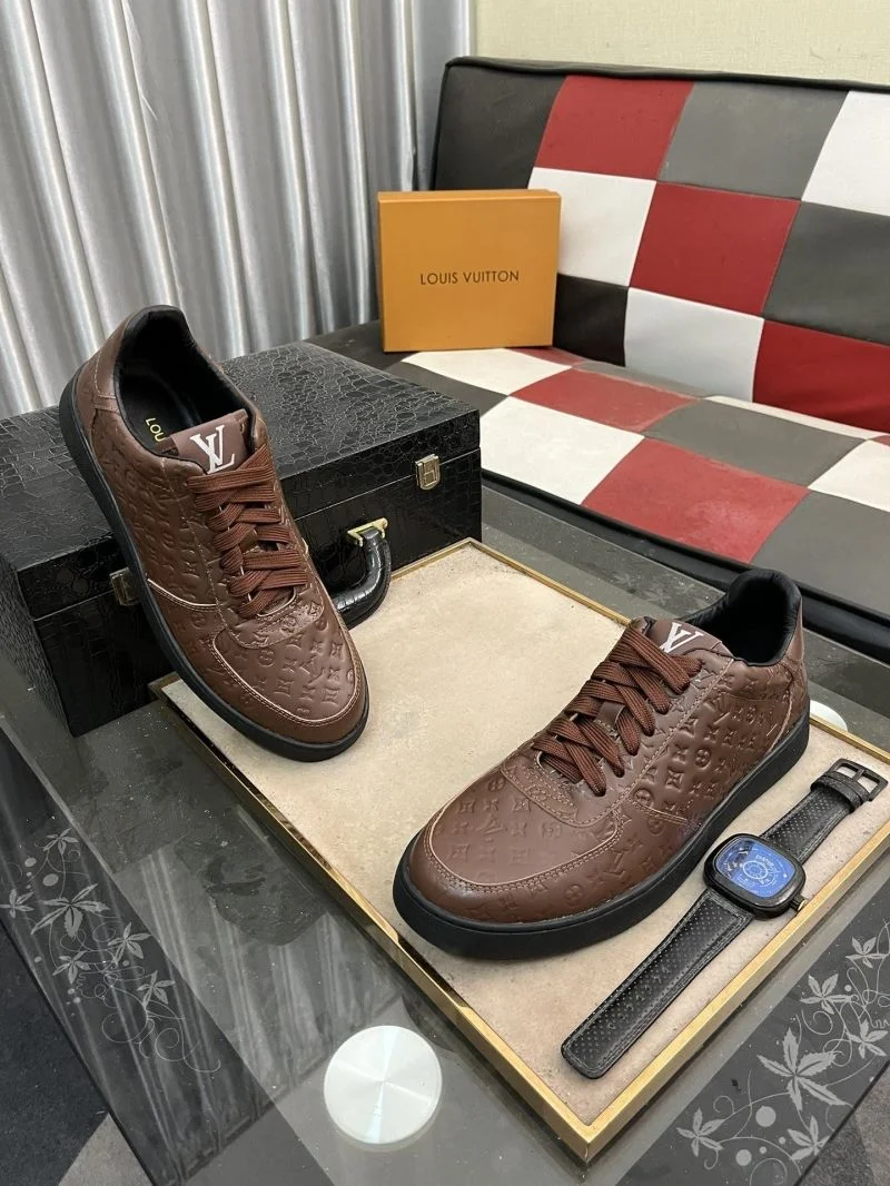 Louis Vuitton Low Shoes Effortless 32777
