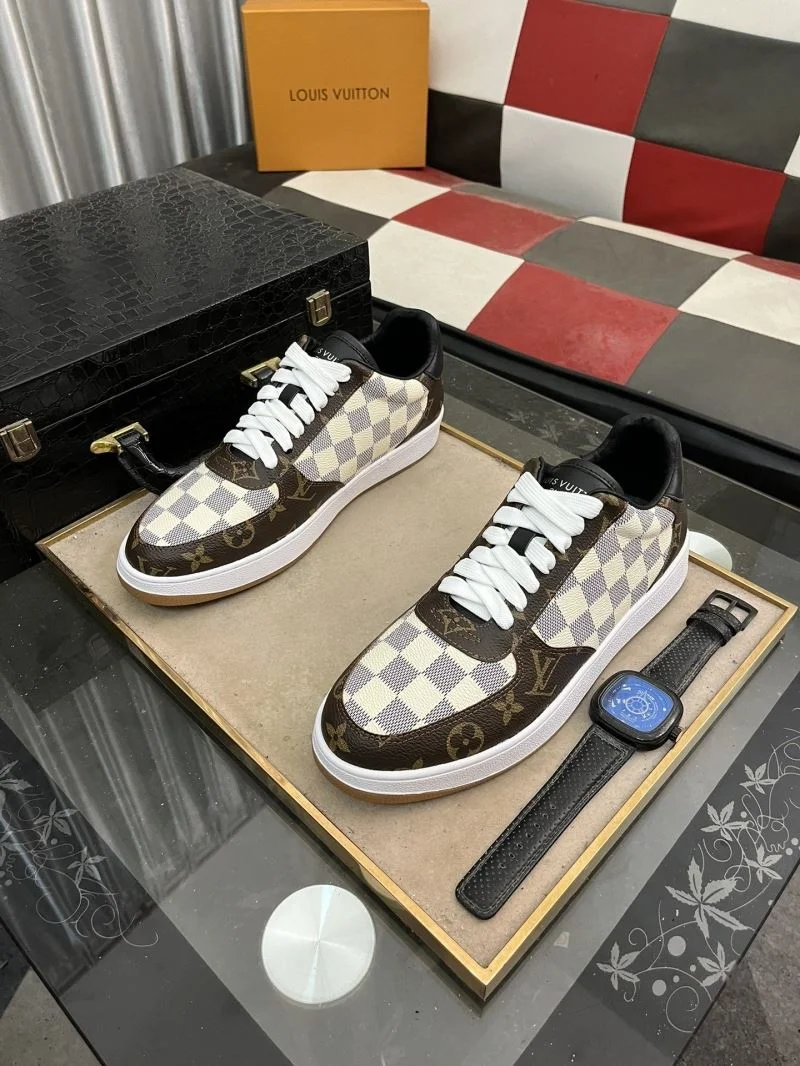 Louis Vuitton Low Shoes Stylish 32764