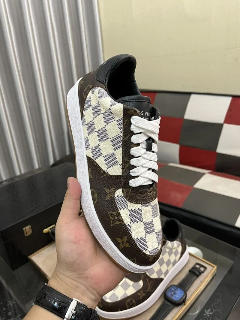 Louis Vuitton Low Shoes Stylish 32764