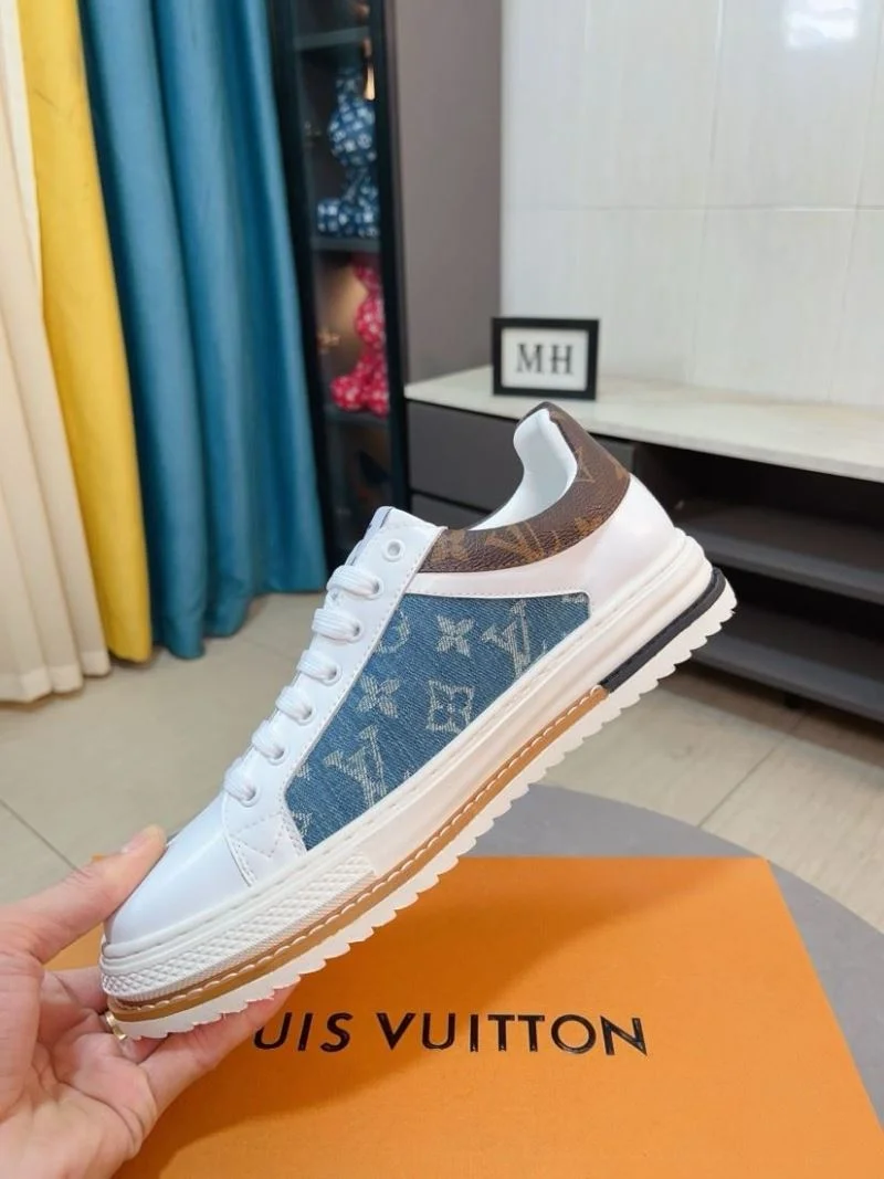 Contemporary Louis Vuitton Low Shoes 32771