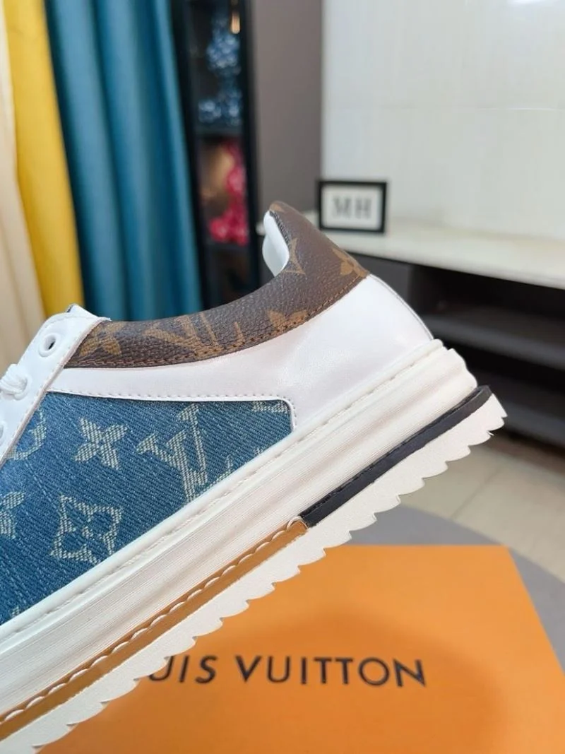 Contemporary Louis Vuitton Low Shoes 32771