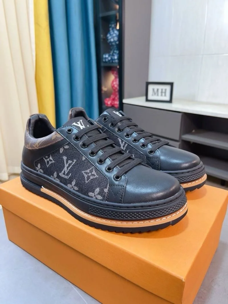 Resilient Louis Vuitton Low Shoes 32751