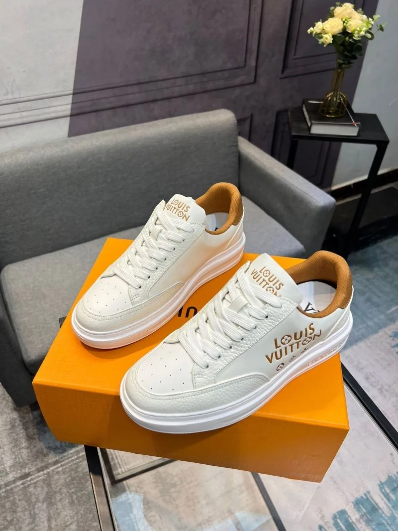 FlexibleFit Louis Vuitton Low Shoes 32770