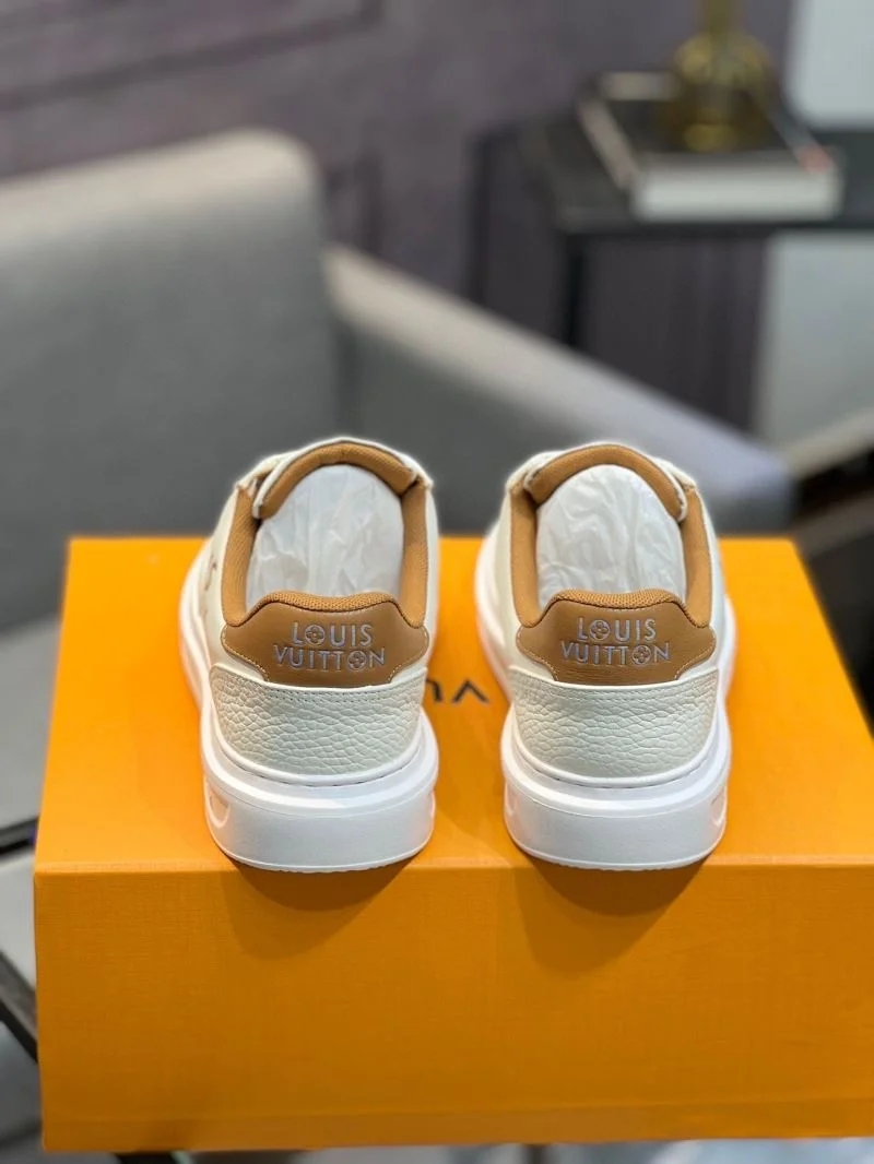 FlexibleFit Louis Vuitton Low Shoes 32770