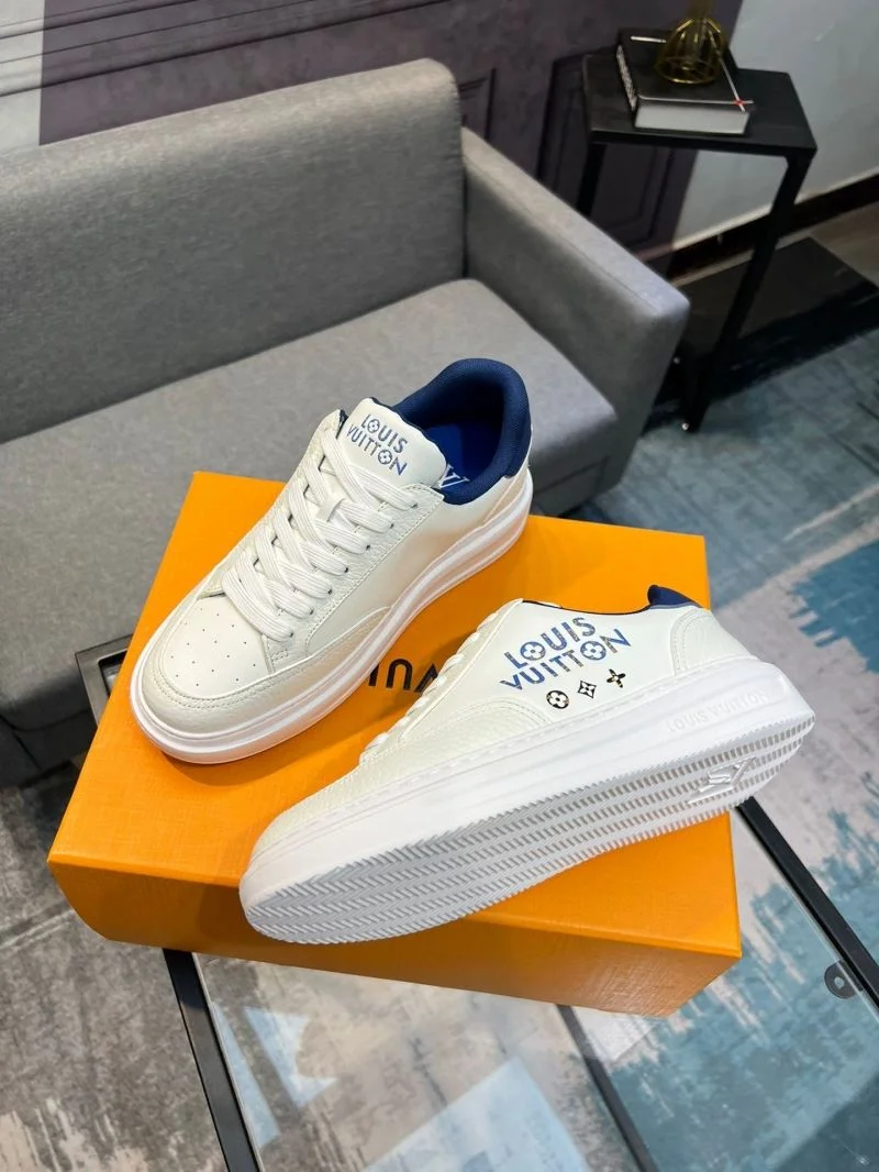 Bold Louis Vuitton Low Shoes 32766