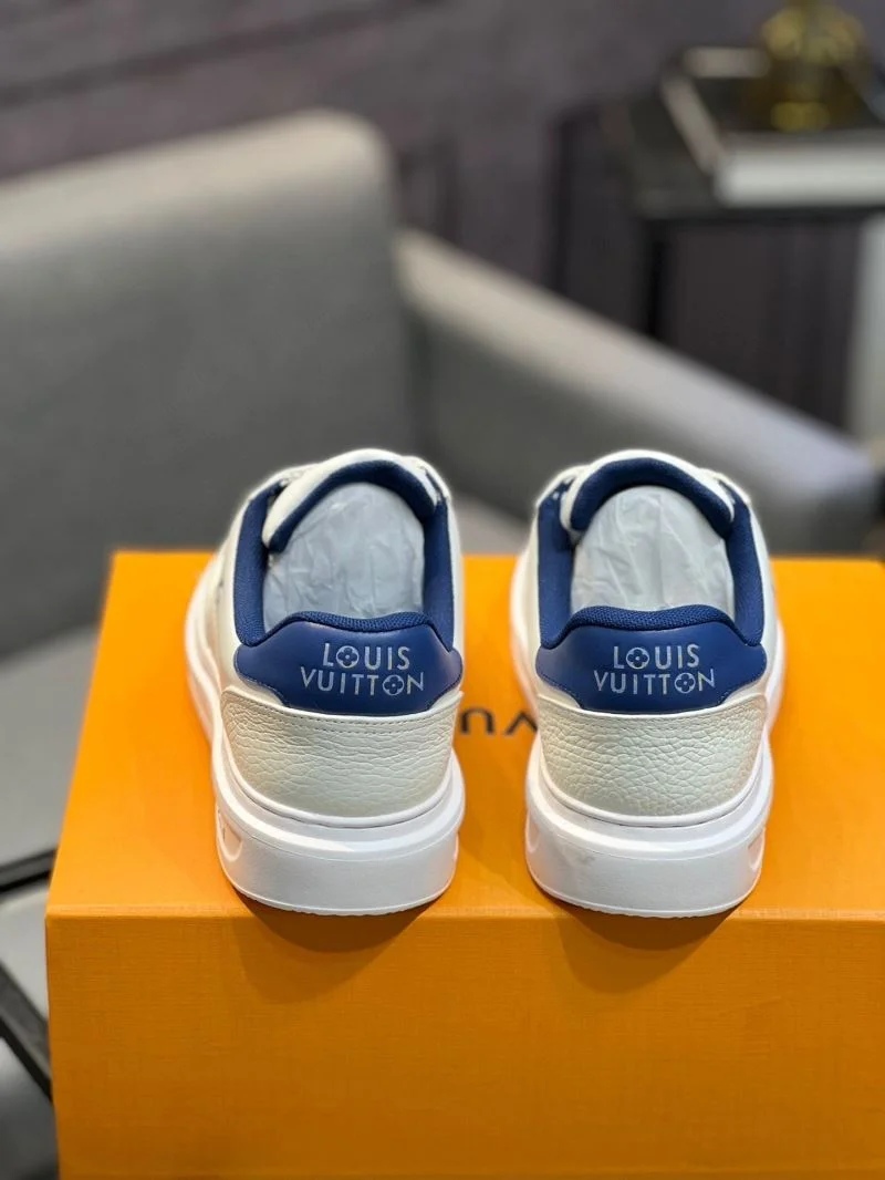 Bold Louis Vuitton Low Shoes 32766