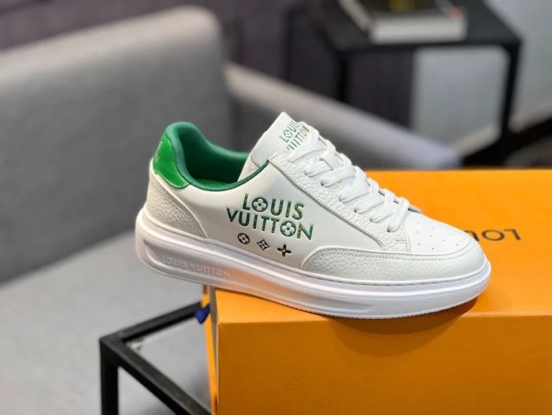 Louis Vuitton Low Shoes Lightweight 32780