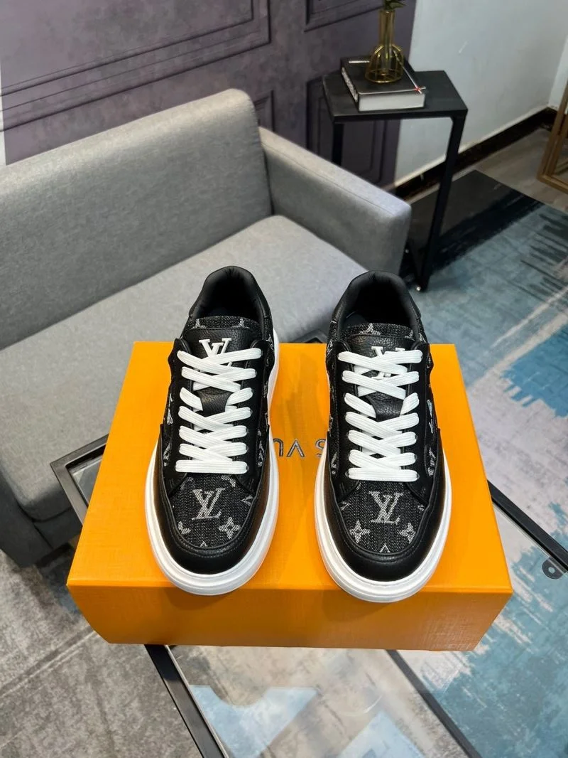 Louis Vuitton Low Shoes WellDesigned 32750