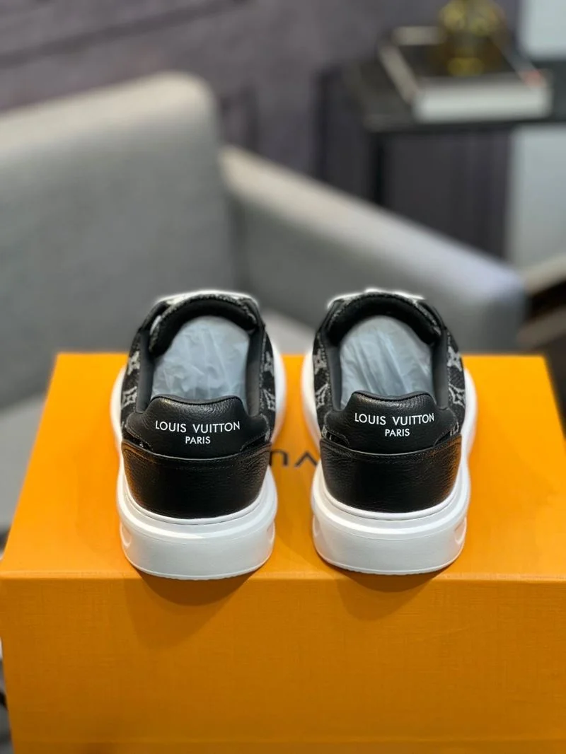Louis Vuitton Low Shoes WellDesigned 32750
