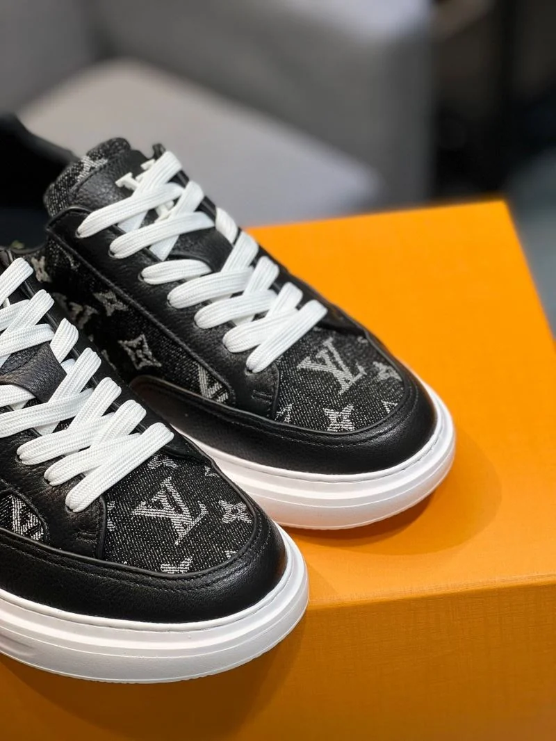 Louis Vuitton Low Shoes WellDesigned 32750