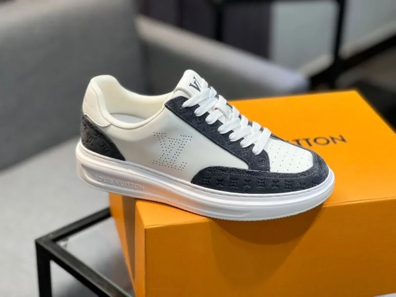 Louis Vuitton Low Shoes TechFriendly 32759