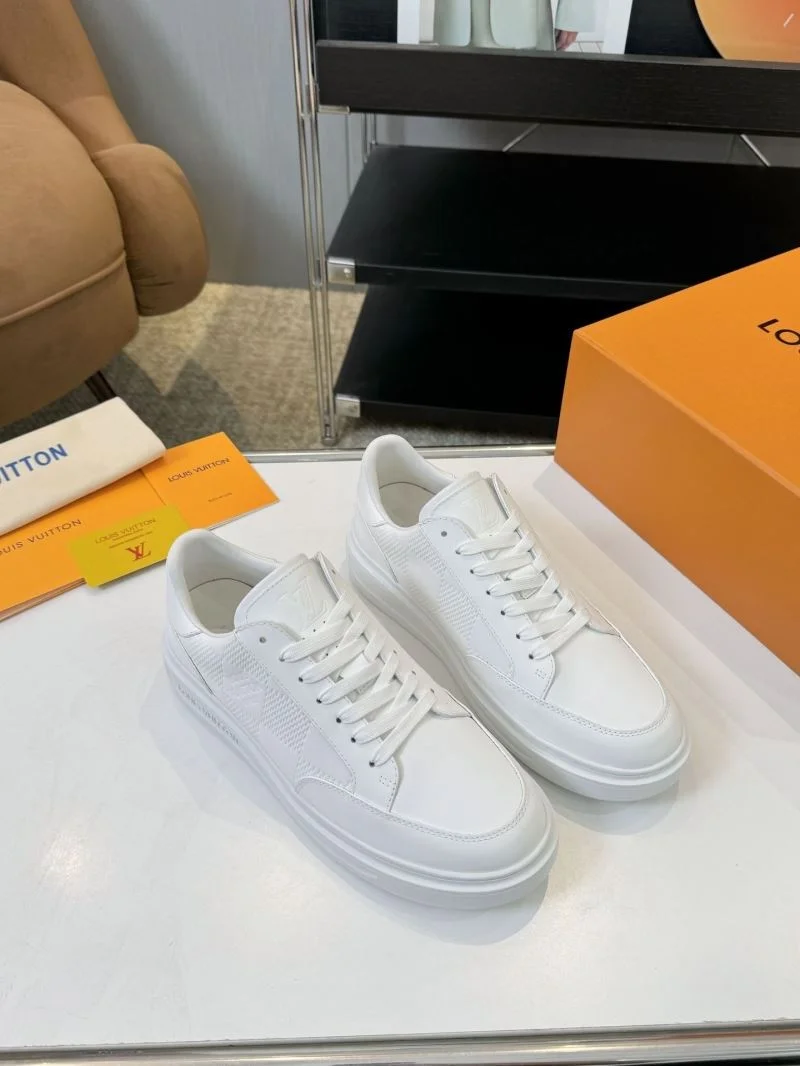 Breathable Louis Vuitton Low Shoes 33340