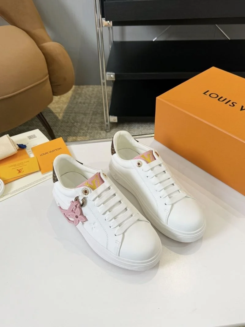 Louis Vuitton Low Shoes Premium 33335