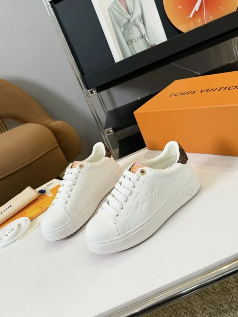 Louis Vuitton Low Shoes Premium 33335