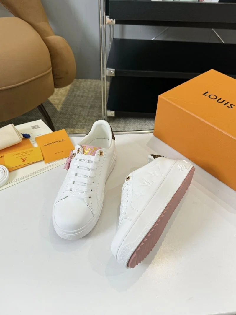 Louis Vuitton Low Shoes Premium 33335