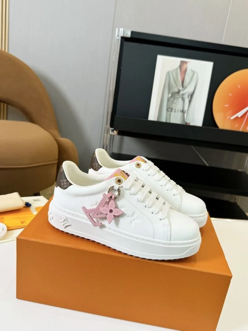 Louis Vuitton Low Shoes Premium 33335