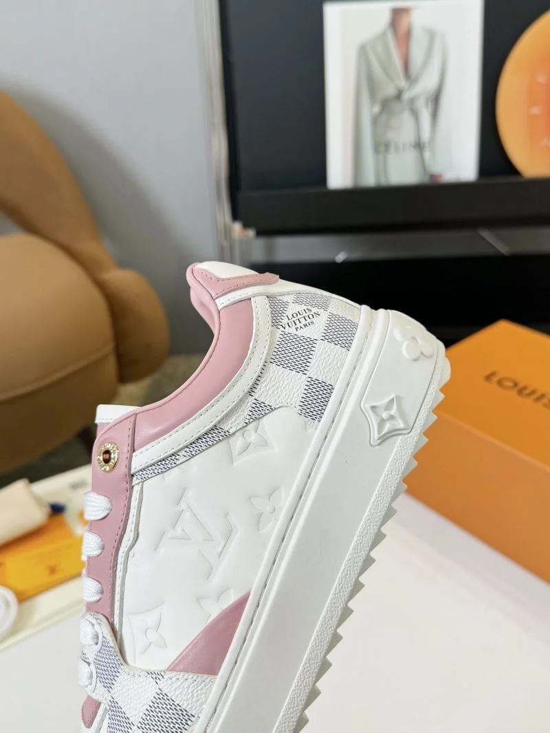 Packable Louis Vuitton Low Shoes 33341