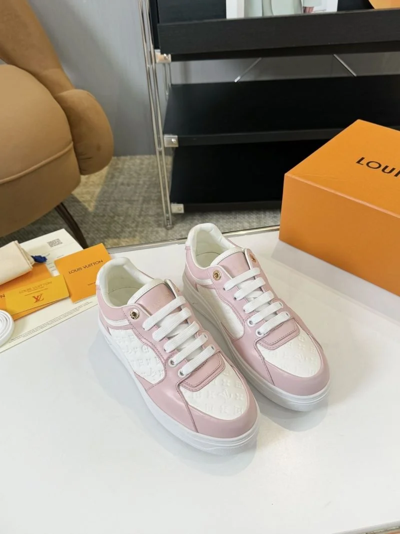 ComfortFit Louis Vuitton Low Shoes 33352