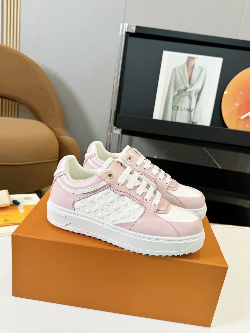 ComfortFit Louis Vuitton Low Shoes 33352