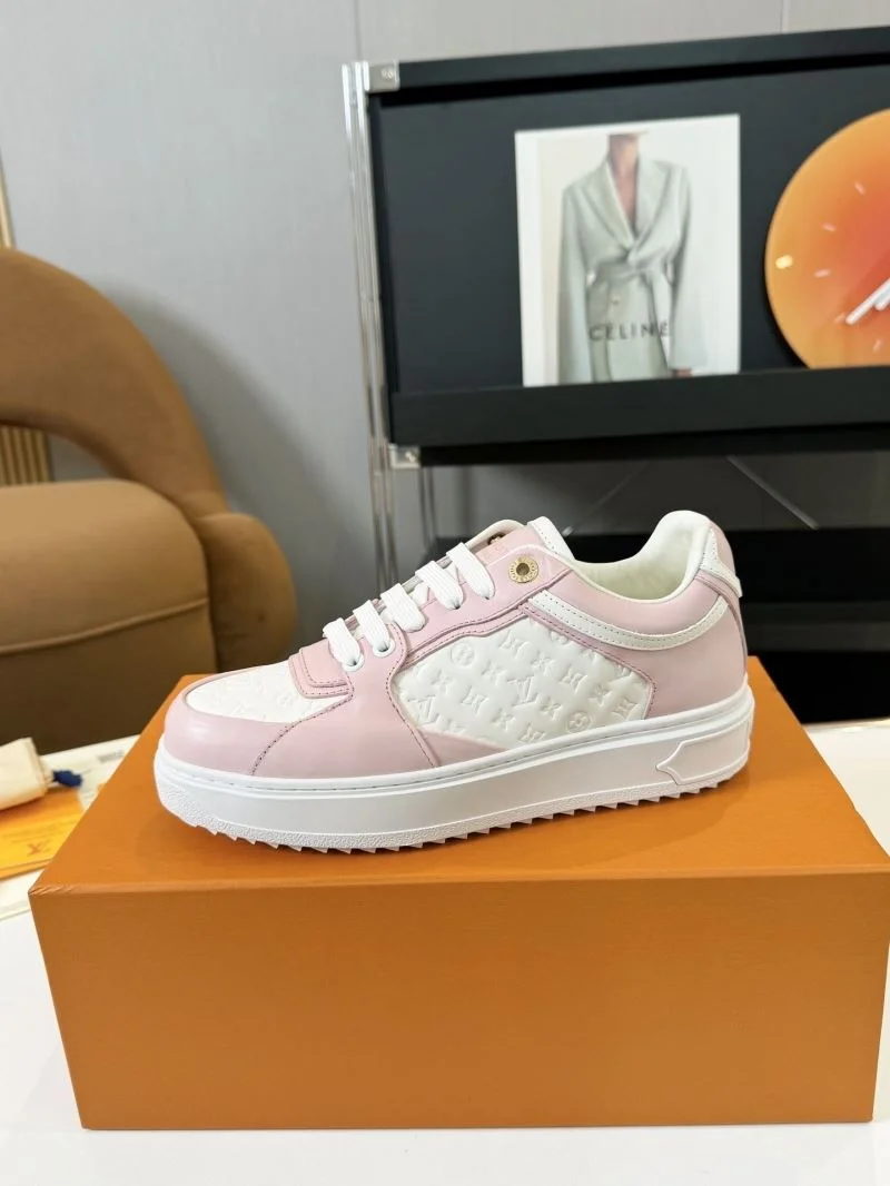 ComfortFit Louis Vuitton Low Shoes 33352