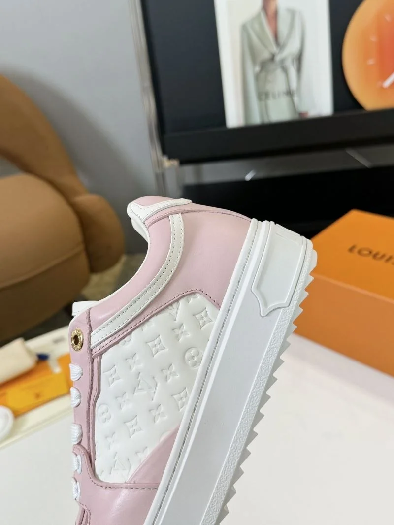 ComfortFit Louis Vuitton Low Shoes 33352