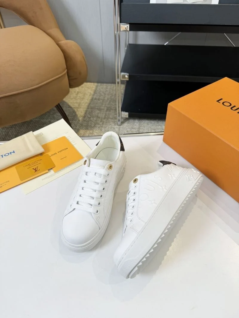 Louis Vuitton Low Shoes Stretchable 33338