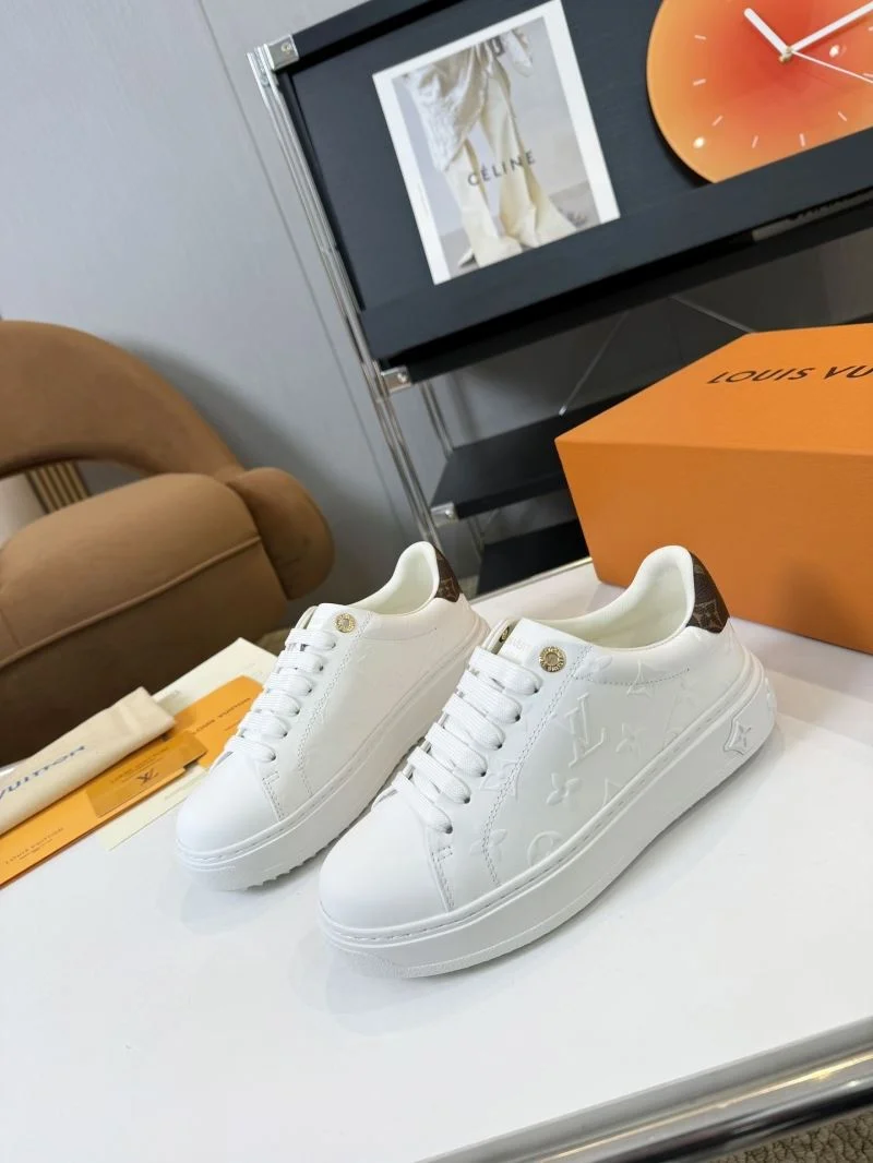 Premium Louis Vuitton Low Shoes 33328