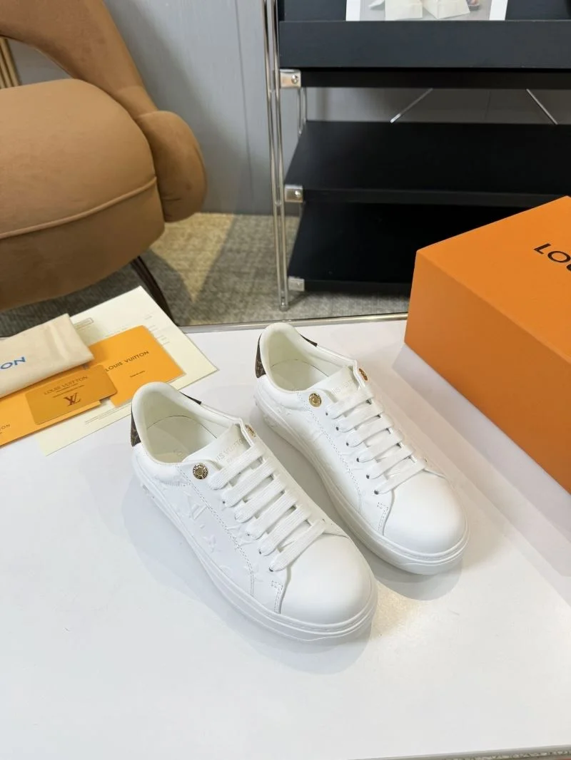 Premium Louis Vuitton Low Shoes 33328