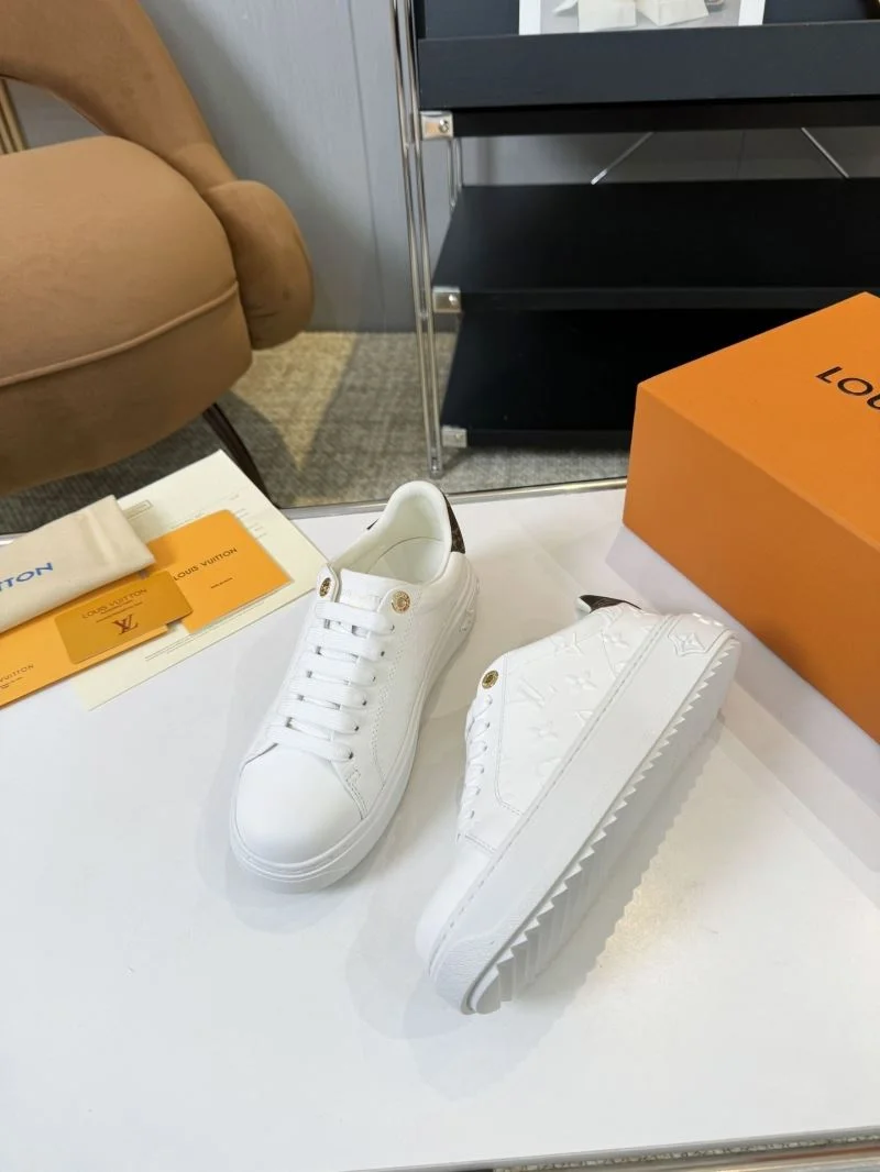 Premium Louis Vuitton Low Shoes 33328