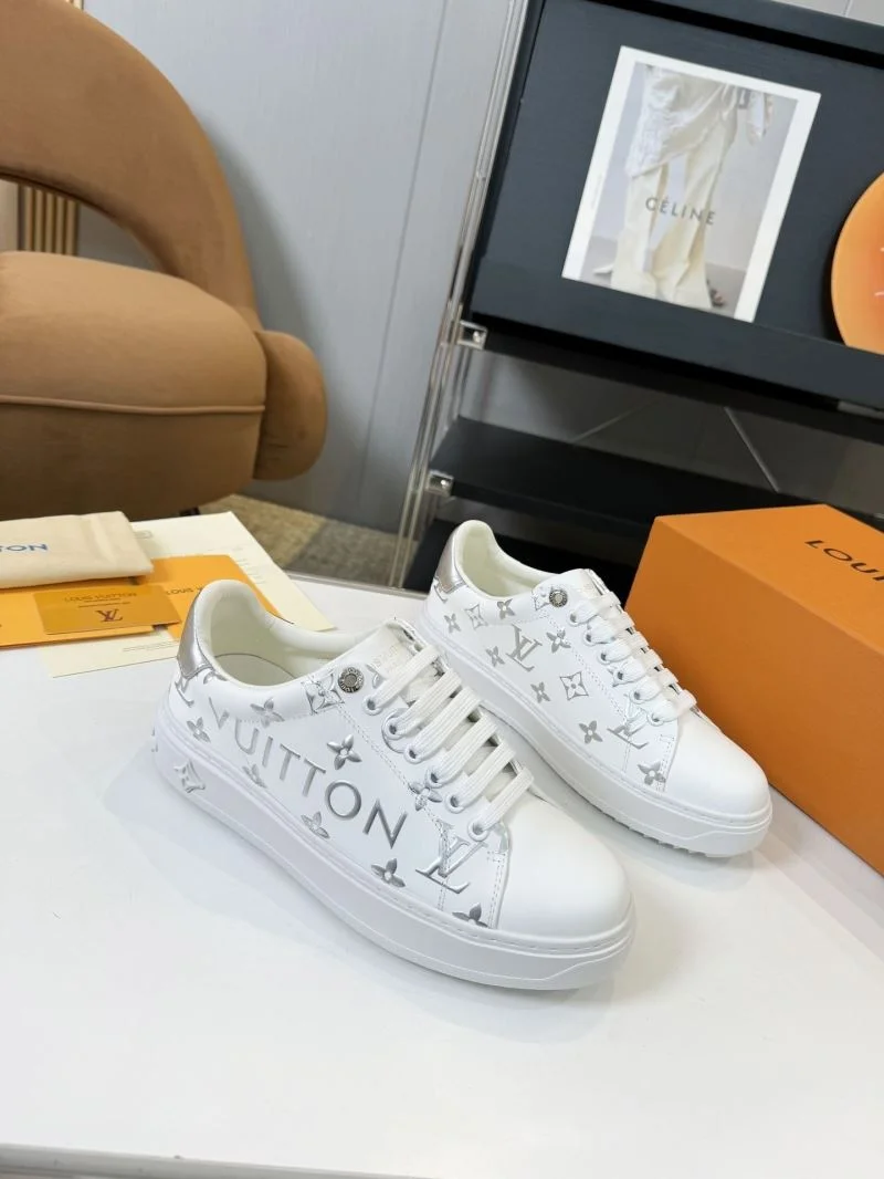 Minimalist Louis Vuitton Low Shoes 33326