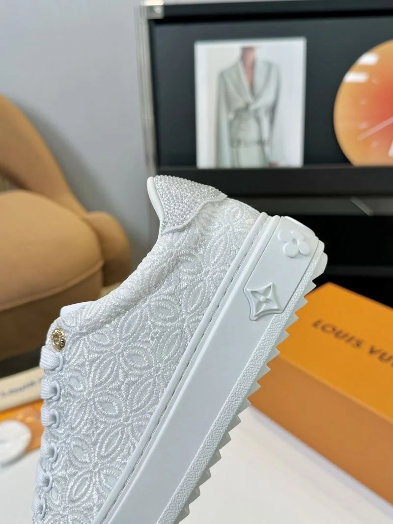 Louis Vuitton Low Shoes FastDry 33327