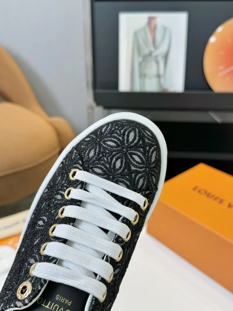 Louis Vuitton Low Shoes AllSeason 33331