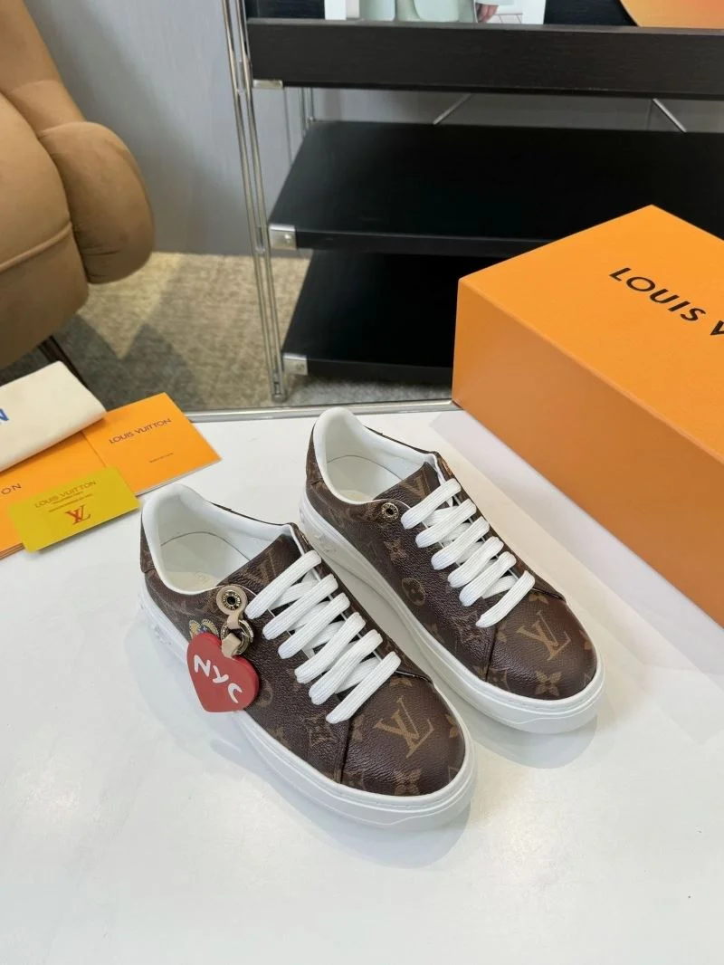 Louis Vuitton Low Shoes Affordable 33321