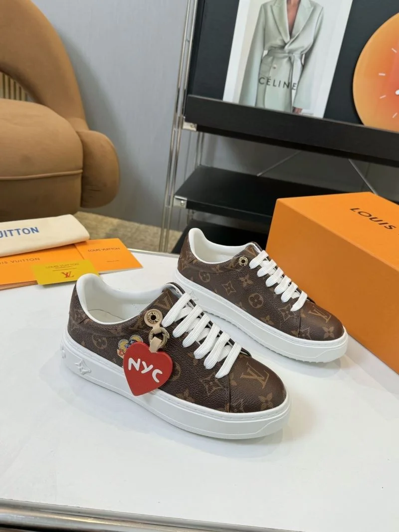 Louis Vuitton Low Shoes Affordable 33321