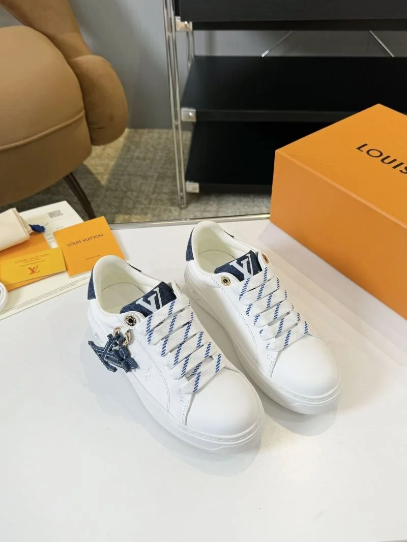 Louis Vuitton Low Shoes Lightweight 33319