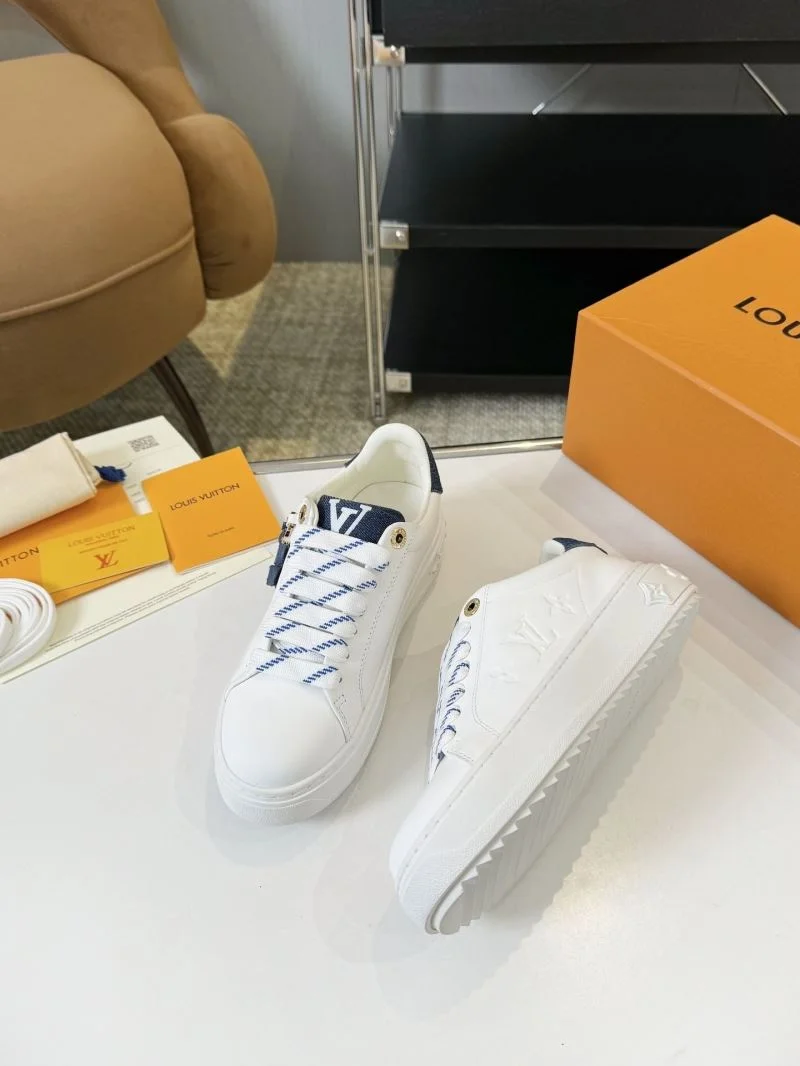 Louis Vuitton Low Shoes Lightweight 33319