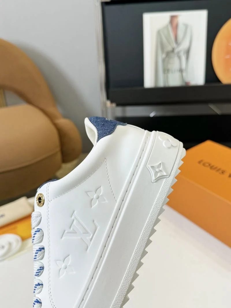 Louis Vuitton Low Shoes Lightweight 33319