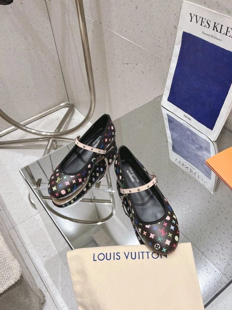 Louis Vuitton Low Shoes ZeroBulk 33317