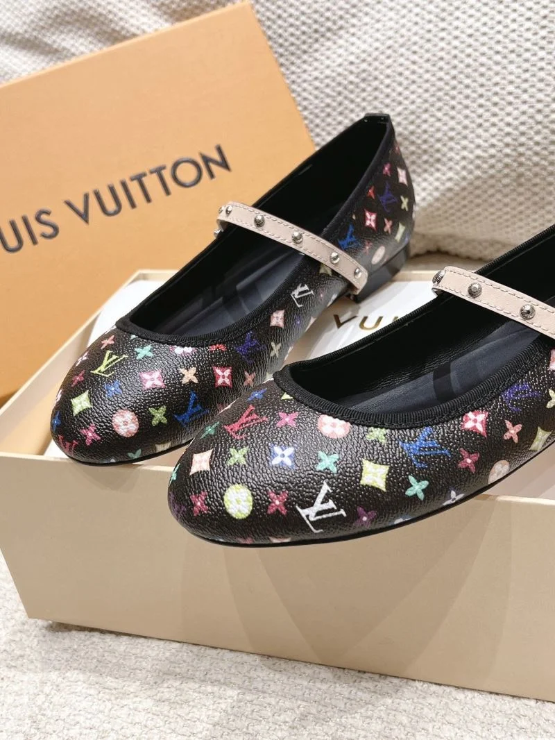 Louis Vuitton Low Shoes ZeroBulk 33317