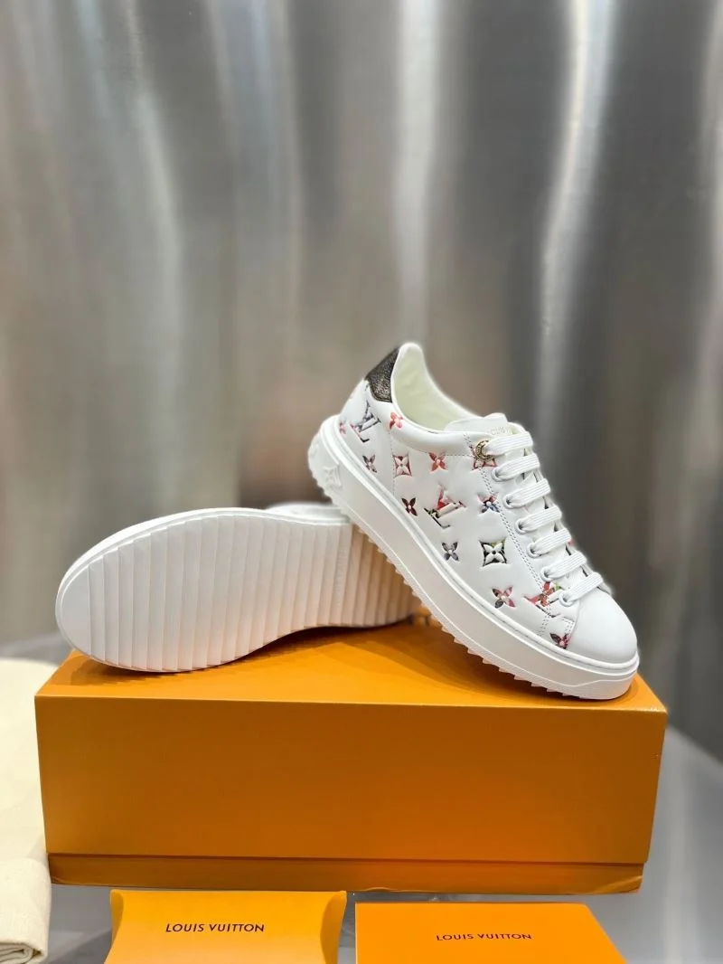 Breathable Louis Vuitton Low Shoes 31230