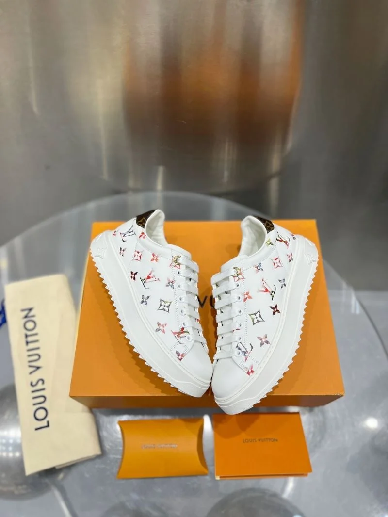 Breathable Louis Vuitton Low Shoes 31230
