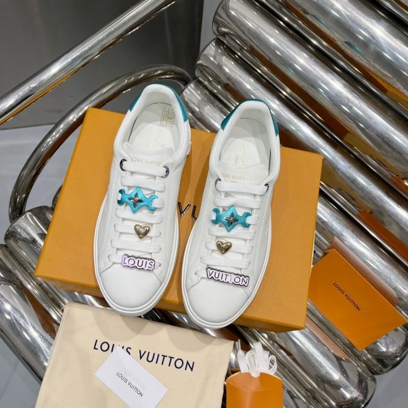 Stylish Louis Vuitton Low Shoes 31211