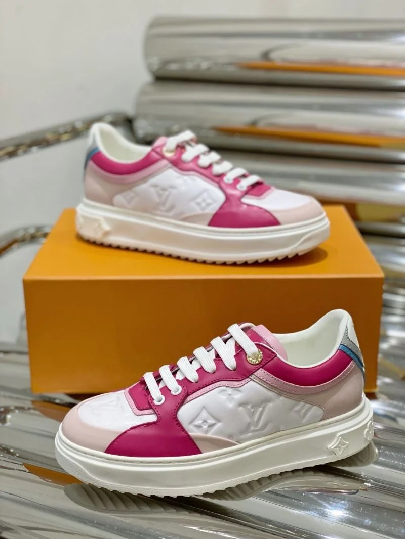 Durable Louis Vuitton Low Shoes 31221